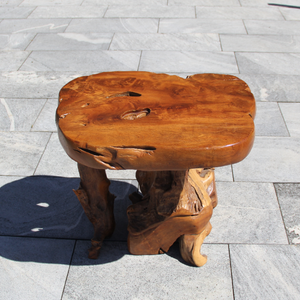 Der perfekte Couchtisch: So wählen Sie den richtigen Holz-Couchtisch für Ihr Sofa