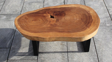 Akazie (Suar) vs. Teak: Welche Holzart passt zu Ihnen?