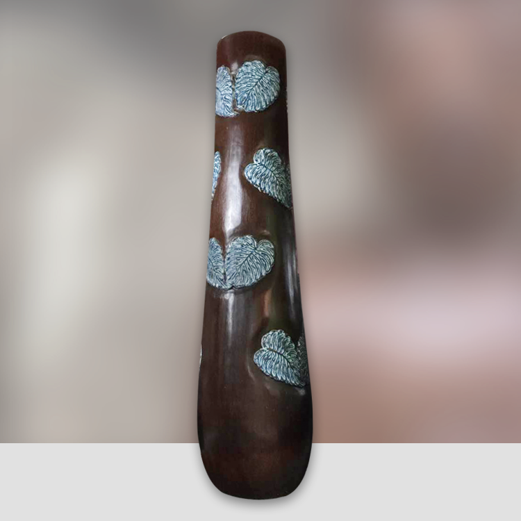 Asiatische Holz-Säule mit Glücksblättern, Unikat für Hotel, Spa & Zuhause