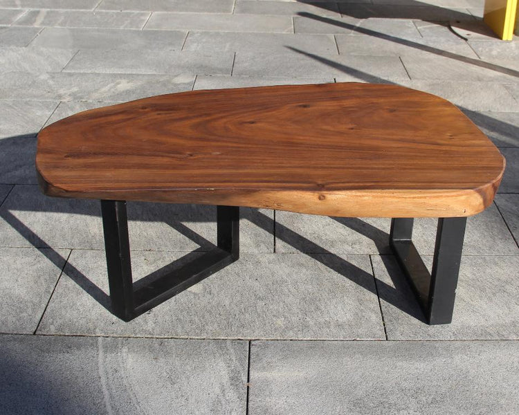 Baumstamm Tisch, Holzstamm Couchtisch, Baumscheibe Salontisch 107