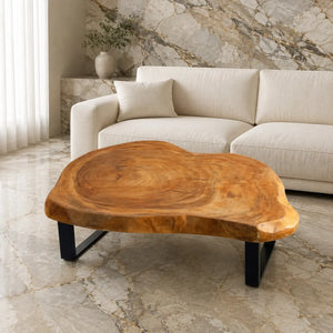 Salontisch aus heller Akazien-Baumscheibe (ca. 105 x 92 cm, 8 cm starke Platte) mit organischer Naturform, handgefertigtes Massivholz-Unikat für skandinavische Wohnzimmer, Lounge, Wintergarten oder Chalet in der Schweiz