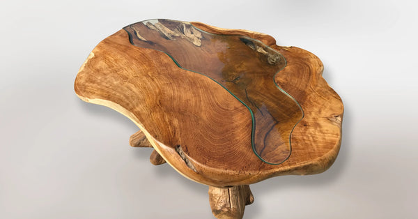 Buddha Deko: Massiv Holz Salontisch, Buddha Statue, Weingestell und Holztisch aus Baumstamm