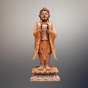`Stehende Buddha Holzfigur 80 cm aus massivem Akazienholz in Anjali Mudra, handgeschnitzte Buddha Statue als ruhiger Blickfang und asiatische Deko für Wohnzimmer, Eingangsbereich, Praxis, Yoga-Studio oder Garten in der Schweiz`
