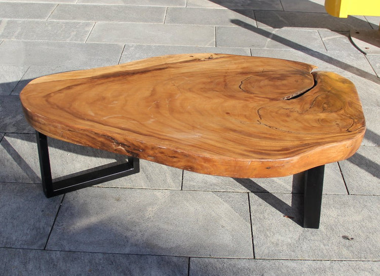 Couchtisch Holzstamm, Baumstrunk, Tisch aus einem Baumstamm 126cm