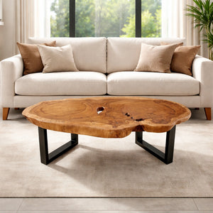 Großer Salontisch aus massiver Akazien-Baumscheibe (Suarholz, 120 × 62 × 43 cm, 8 cm starke Platte) mit natürlicher Live Edge, Baumstamm-Wohnzimmertisch als großer Kaffeetisch oder Couchtisch Holz XXL für offene Wohnräume, Lounge oder Wintergarten in der Schweiz