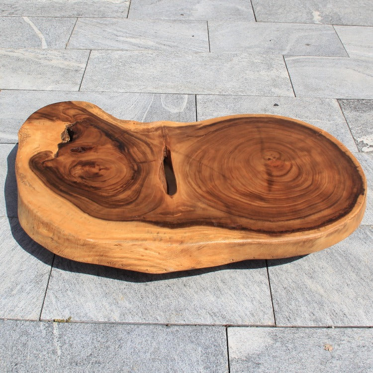 ovaler Baumstamm Tisch, Couchtisch Holzstamm oval, Baumscheibe oval