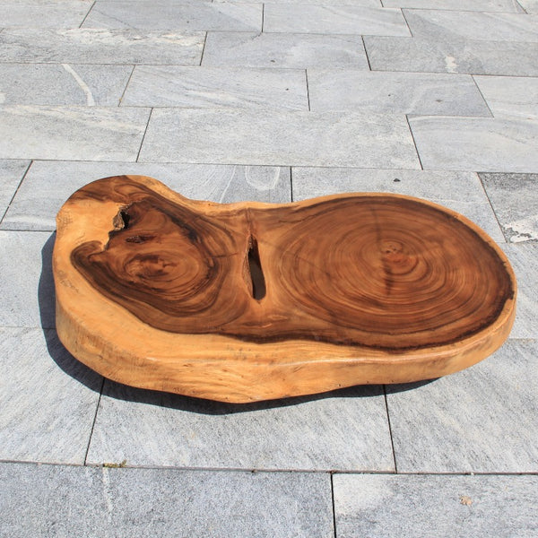 ovaler Couchtisch | Couchtisch aus einem Baumstamm | massiven Vollholz-Couchtisch 110x70cm