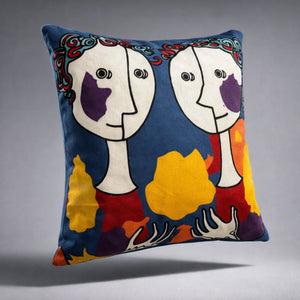 Kaschmir Kissen 45x45 als kuscheliger Strickkissenbezug mit abstraktem Muster, hochwertiges Zierkissen für Sofa, Bett und Wohnzimmer Deko im skandinavischen, modernen oder Boho Stil, Sofakissen für Leder- und Stoffsofas in der Schweiz.