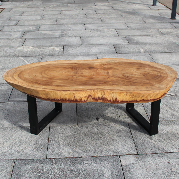 Ovaler Couchtisch aus Tropenholz – Dunkel, 130x65 cm, Naturdesign 130