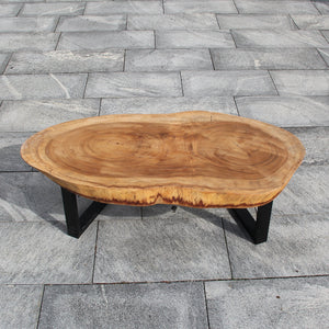 Ovaler Couchtisch aus Tropenholz – Dunkel, 130x65 cm, Naturdesign