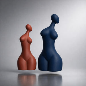 Elegante Porzellanfigur einer Frau aus farbintensiver Keramik, moderne Tischdeko für Hochzeit, Wohnzimmer, Sideboard und Geschenk zur Verlobung