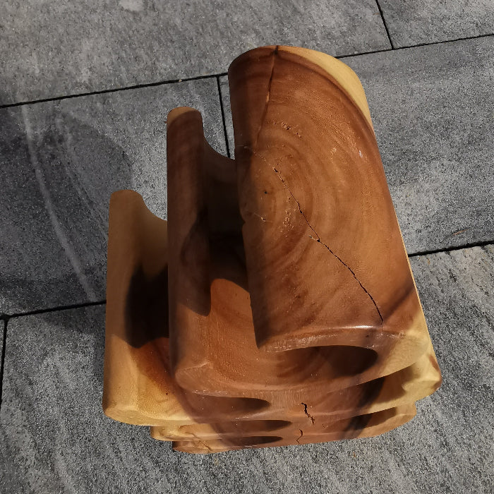 Kleiner Weinständer aus massivem Akazienholz (50 cm hoch, Platz für 6 Flaschen), handgefertigtes Naturholz-Weinregal für Wohn- und Esszimmer in der Schweiz
