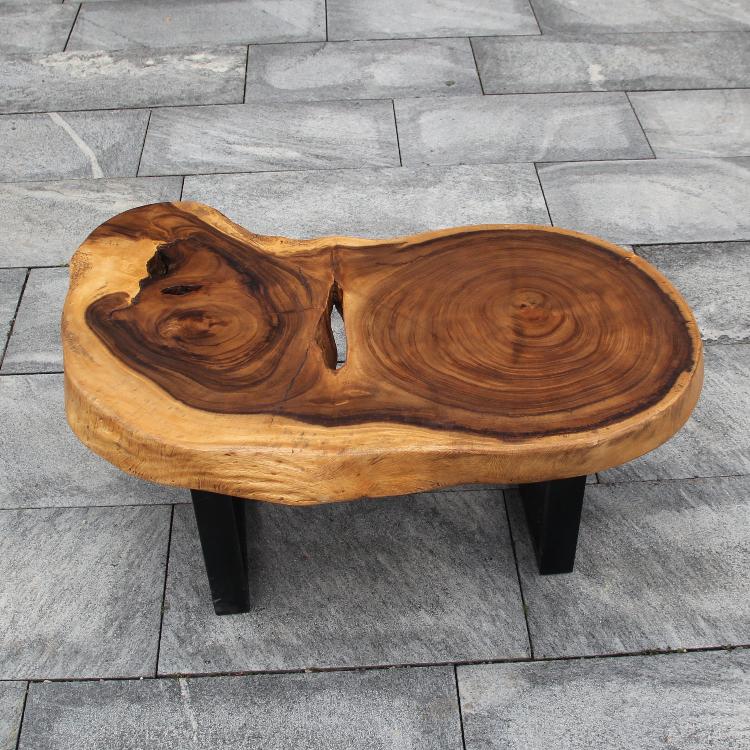 ovaler Baumstamm Tisch, Couchtisch Holzstamm oval, Baumscheibe oval