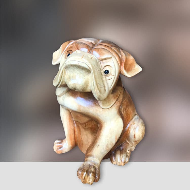 Bulldog Statue aus handgeschnitztem Akazienholz, hochwertige Bulldog Deko für Wohnzimmer, Büro, Eingangsbereich oder Laden in der Schweiz
