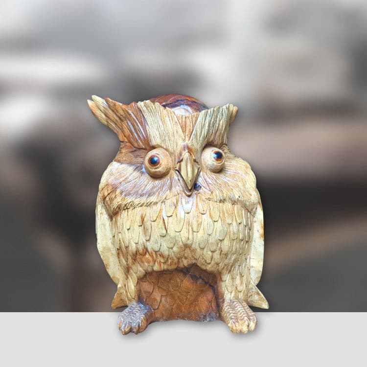 `Holz Eule Garten Deko aus massivem Teakholz (30 cm), handgeschnitzte wetterfeste Eule Skulptur für Garten, Balkon, Terrasse oder Eingang in der Schweiz`
